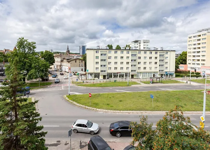 Wrzeszcz Standard By Bookinghost Daire